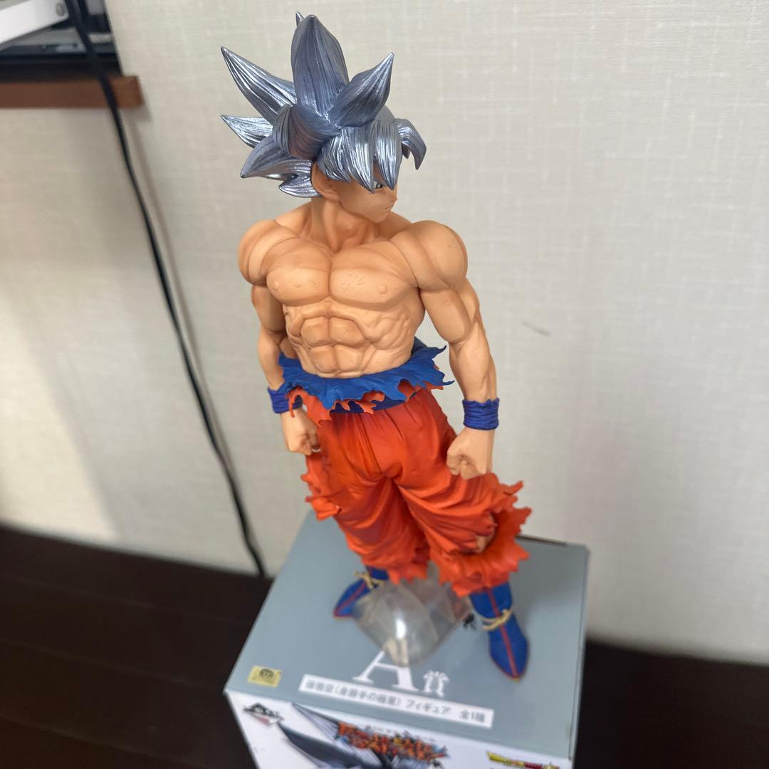 【値下げ中！】EXTREMESAIYAN A賞 孫悟空 身勝手の極意フィギュア