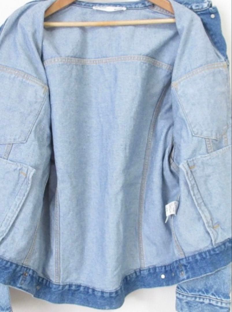 アパルトモン　ハローボンジュールライトブルーデニムジャケット