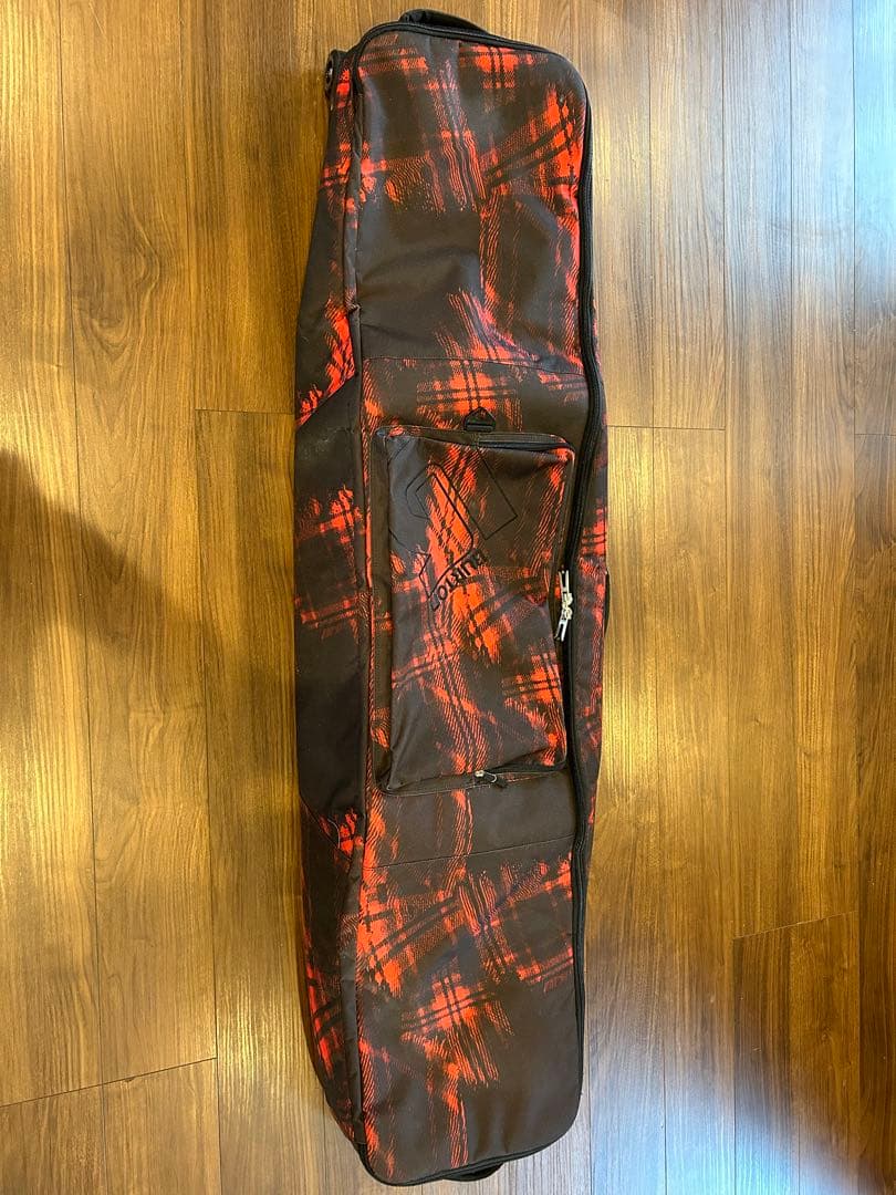 【美品】Burton スノーボードバッグ156キャスター付き 値下しました！