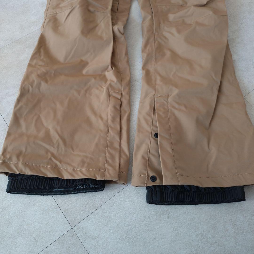 新品未使用　スノーウェアXSレディース