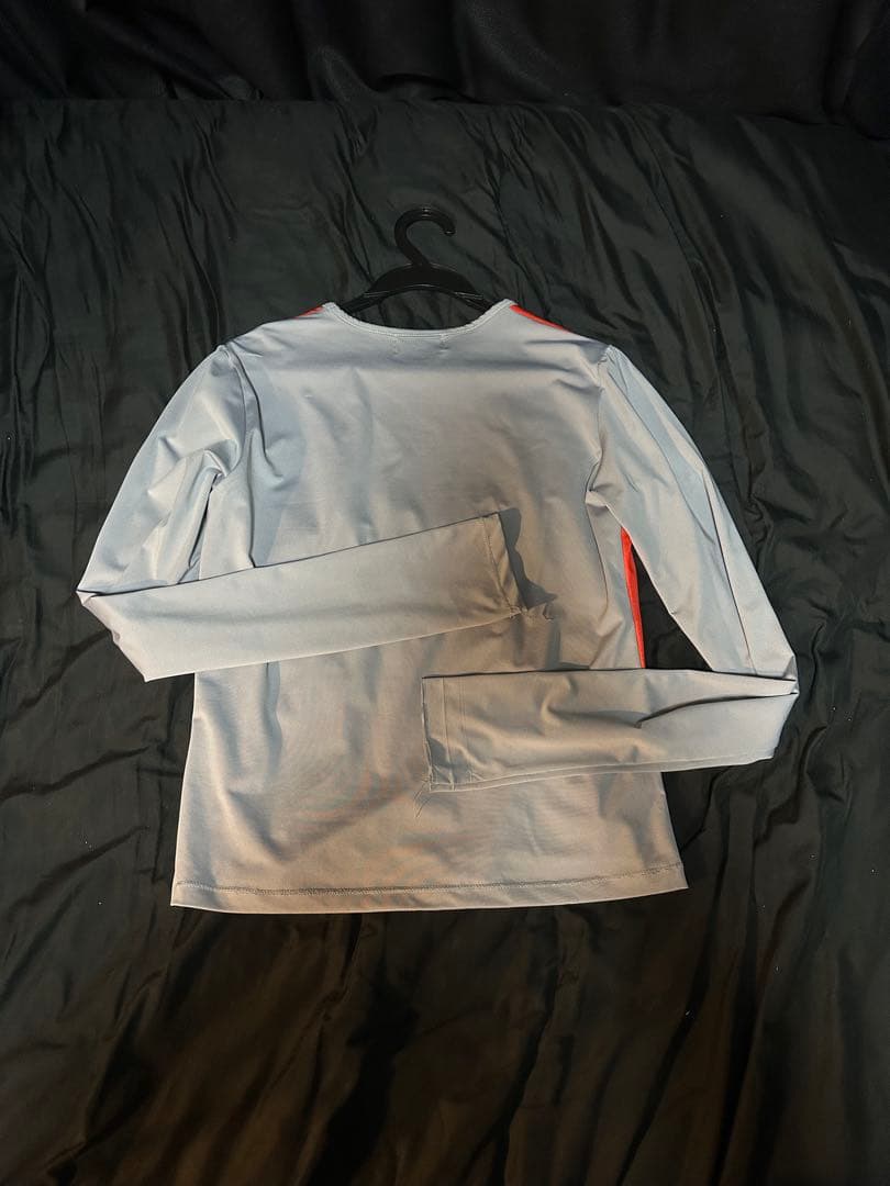 トップス MOMENTEL Super Angel Red Piercing