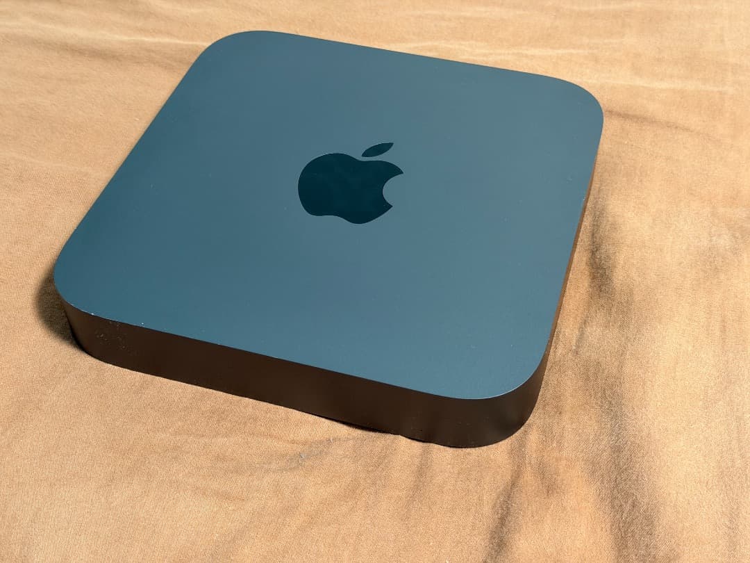 Mac mini 2018 3GHz 6コア i5 16GB 250GB