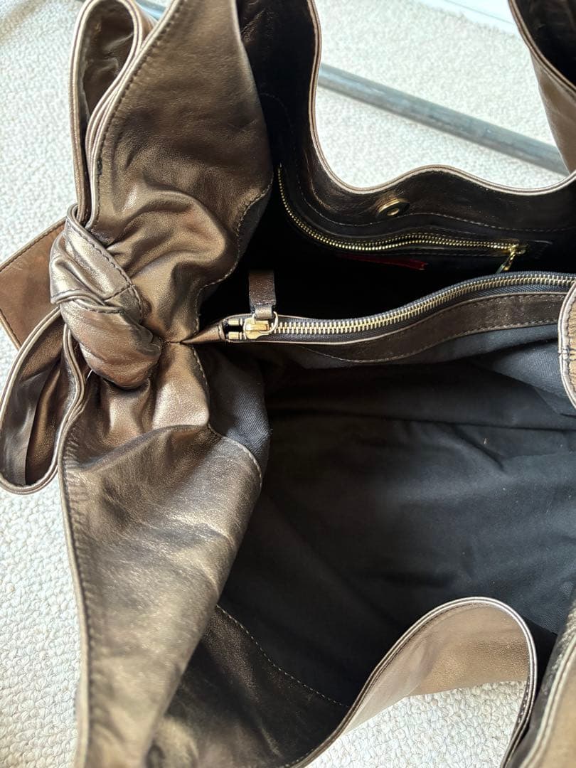 VALENTINOヴァレンティノ ショルダー　バック　ブロンズ　リボン