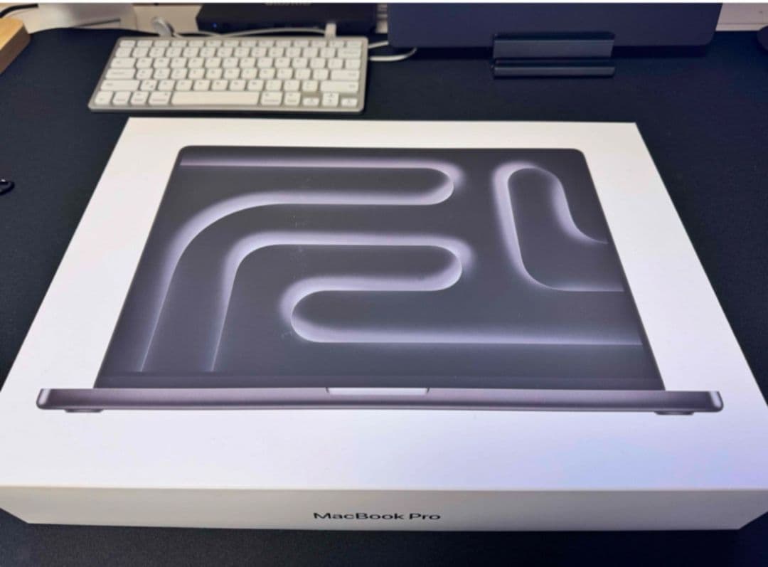 【値下げ不可】16インチ MacBook Pro M4 Max 36GB 1TB