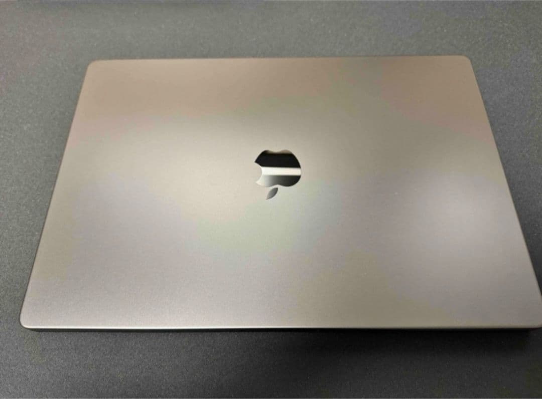 【値下げ不可】16インチ MacBook Pro M4 Max 36GB 1TB