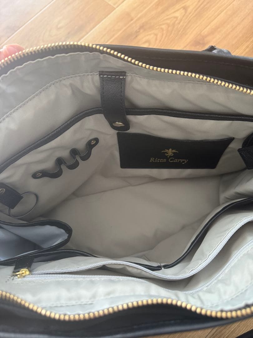 ビジネストートバッグRitta Carry ブラック