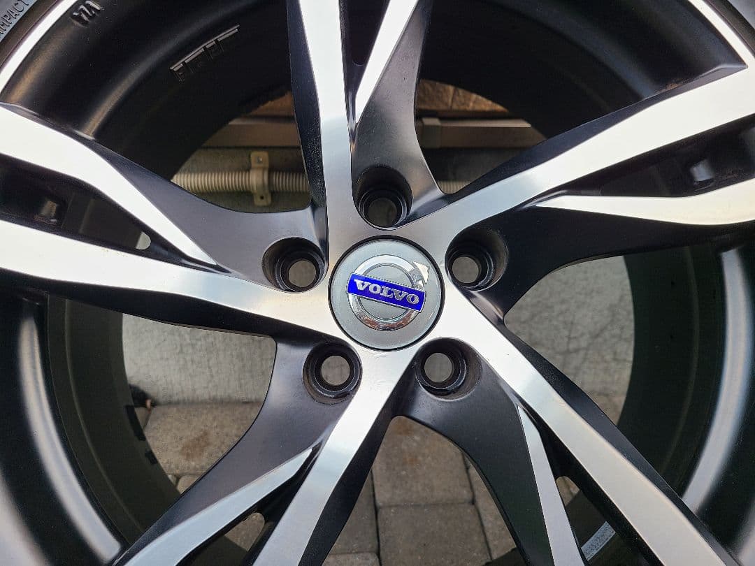 ②【美品】MAK ストックホルム 18in 7.5J +50 PCD108　1本