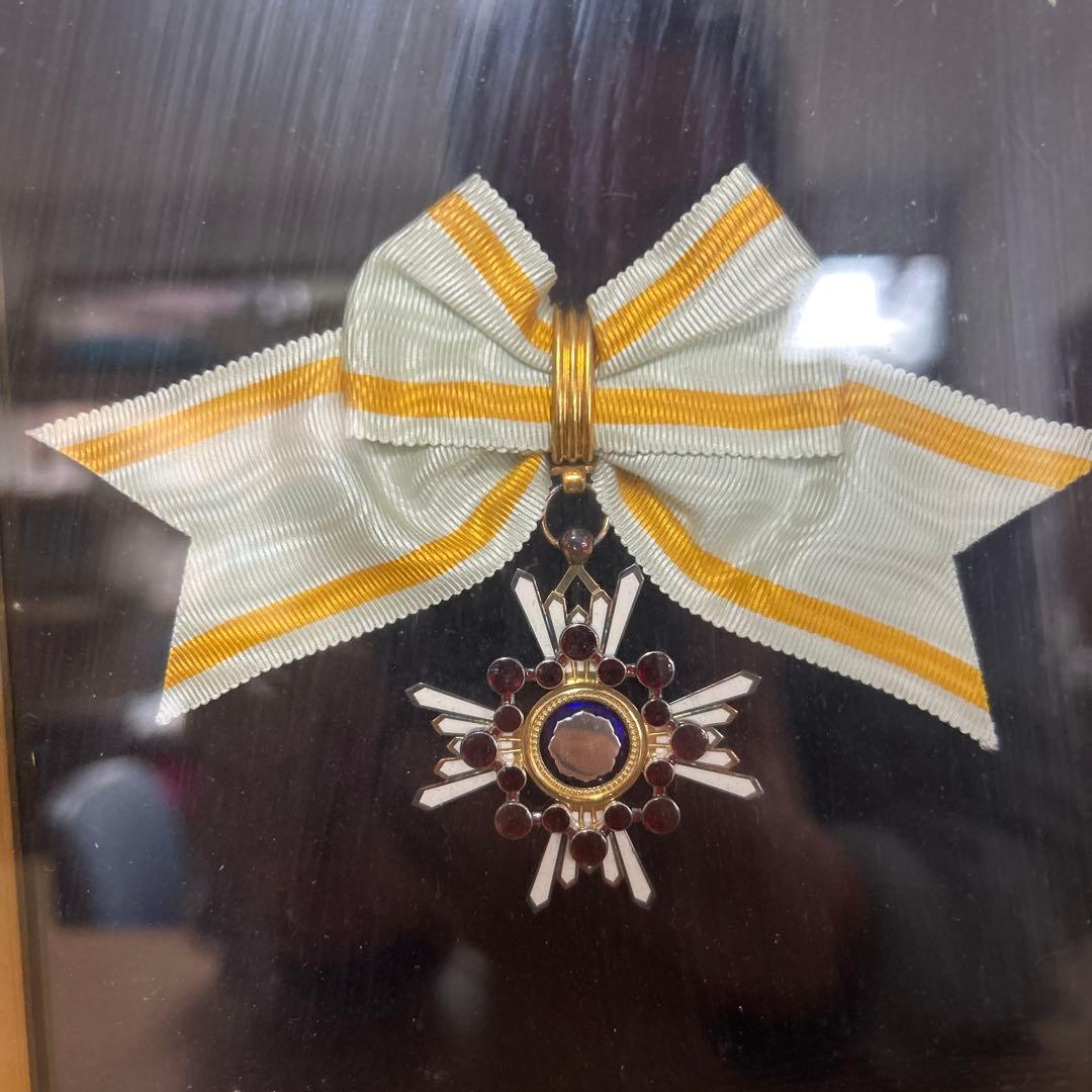 額縁　瑞宝章　勲五等　メダル　賞状　橋本龍太郎　総理大臣　自宅保管品 瑞寶章