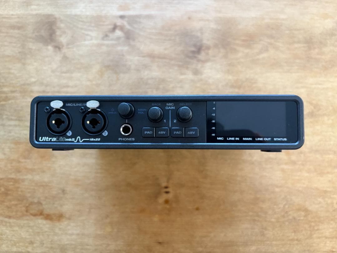 MOTU UltraLite mk5 オーディオインターフェイス