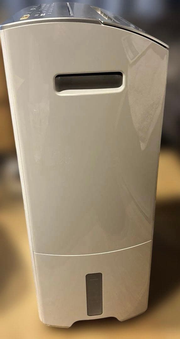 Panasonic 衣類乾燥除湿機　F-YC120HLX