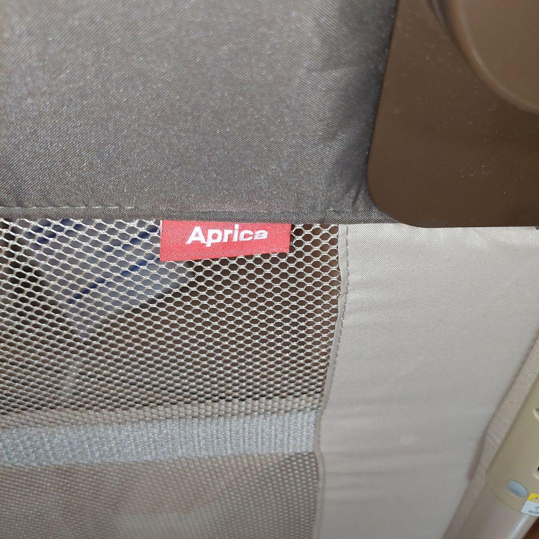 ★引渡し歓迎★ アップリカ　ココネルエアープラス ベビーベッド　折りたたみ