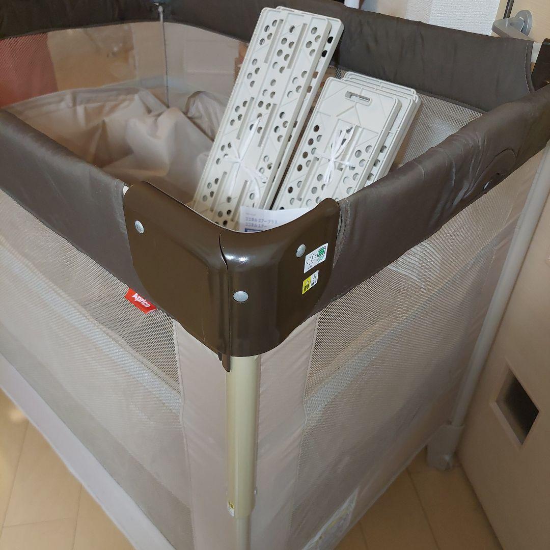 ★引渡し歓迎★ アップリカ　ココネルエアープラス ベビーベッド　折りたたみ