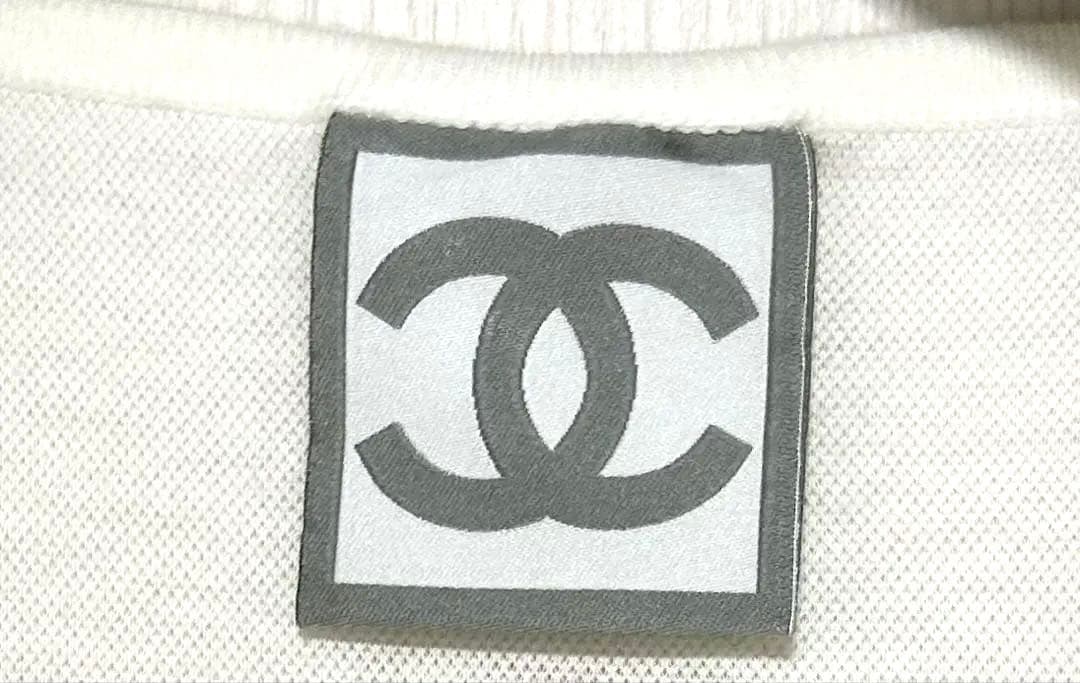 ビッグCCマーク入ライントップス ホワイトTシャツ 【未使用】