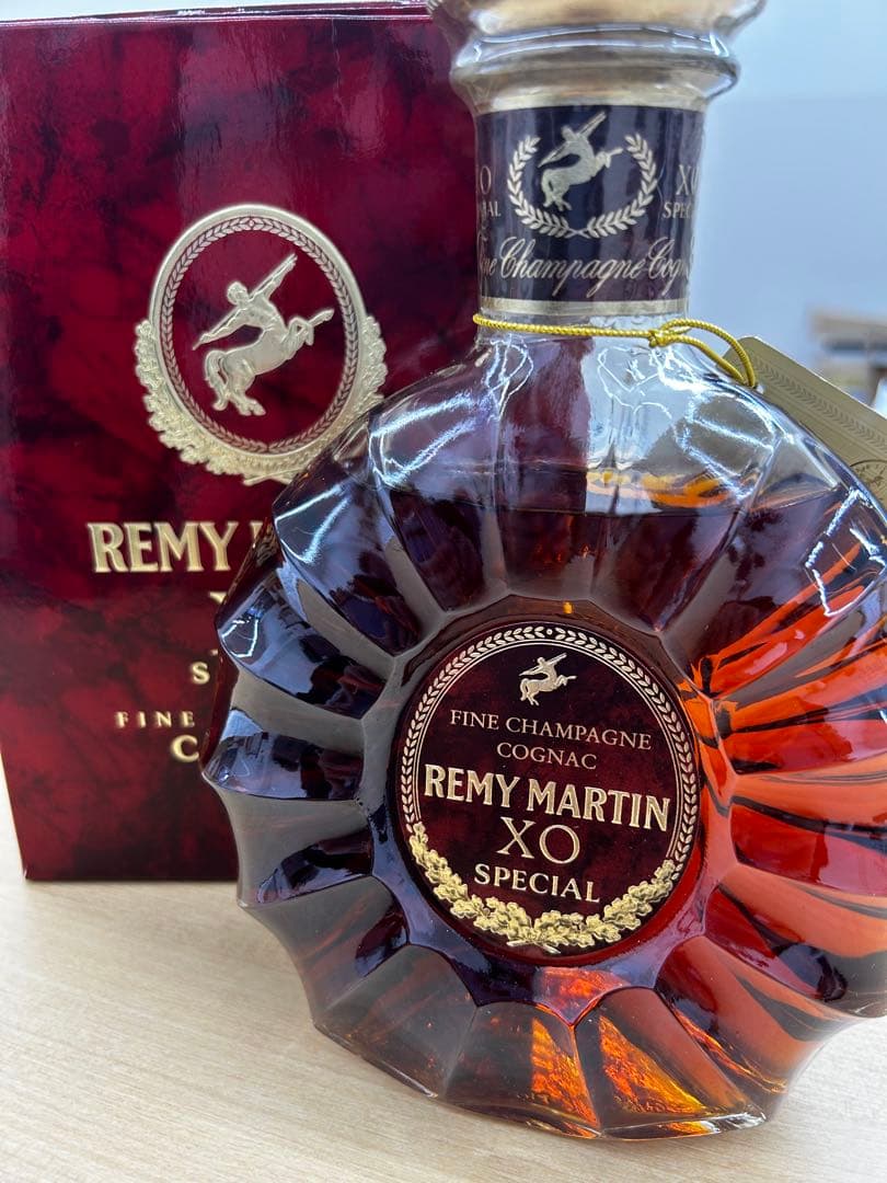 ［未開封］REMY MARTIN XO SPECIAL コニャック　0.7L