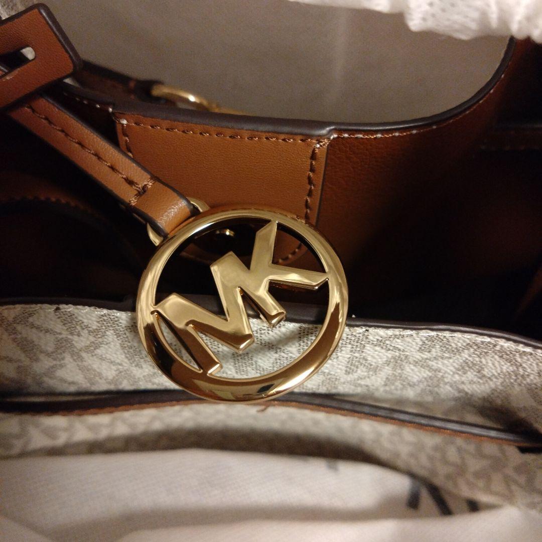 Michael Kors ロゴプリントバッグ