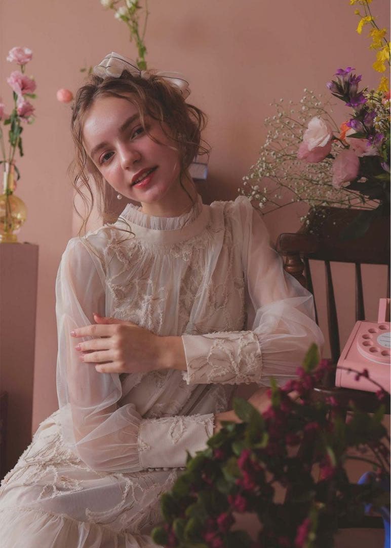 美品　ドリードール　フェザーフラワーチュールドレス オケージョンドレス