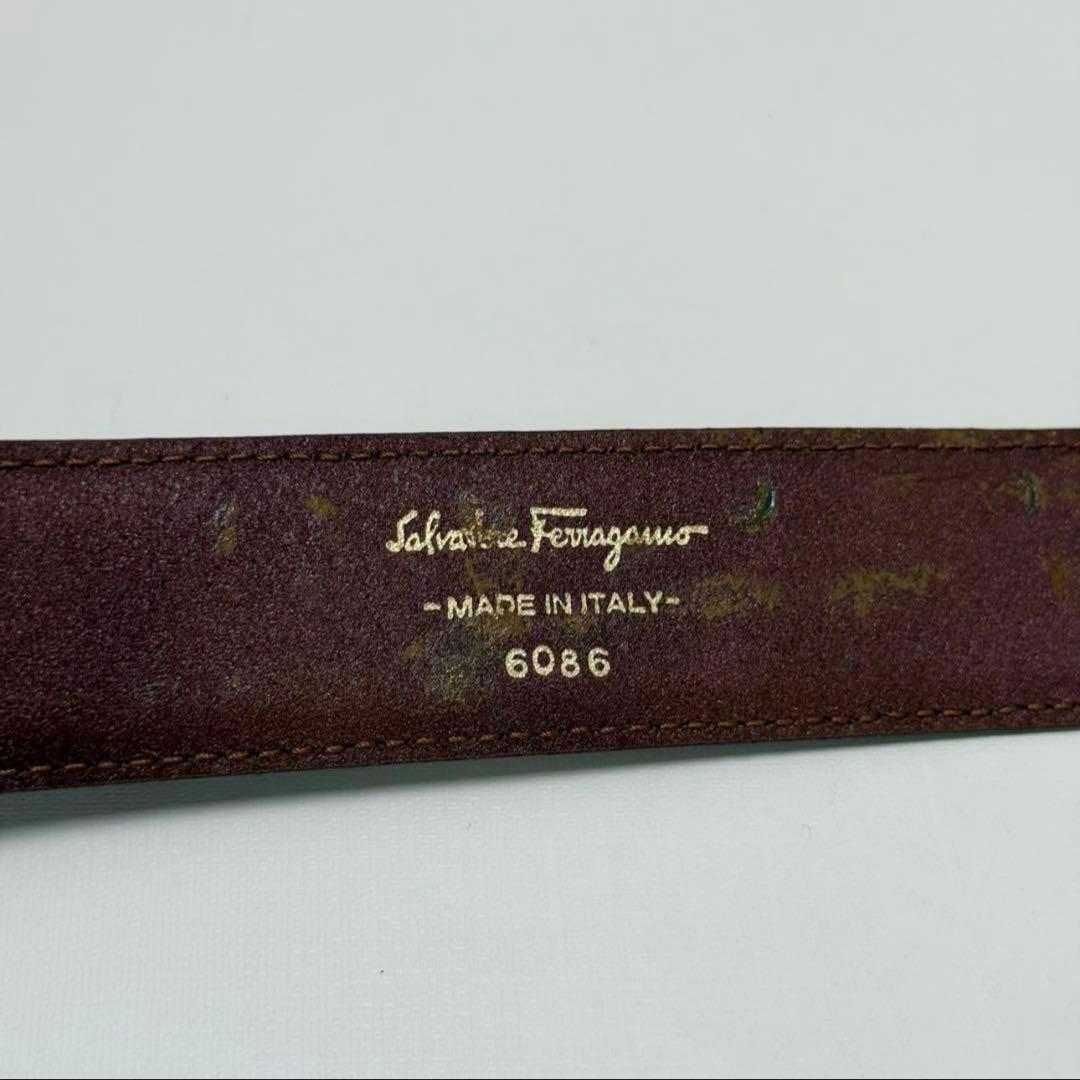 フェラガモ ベルト ヴァラリボン レザー ゴールド金具 ブラウン