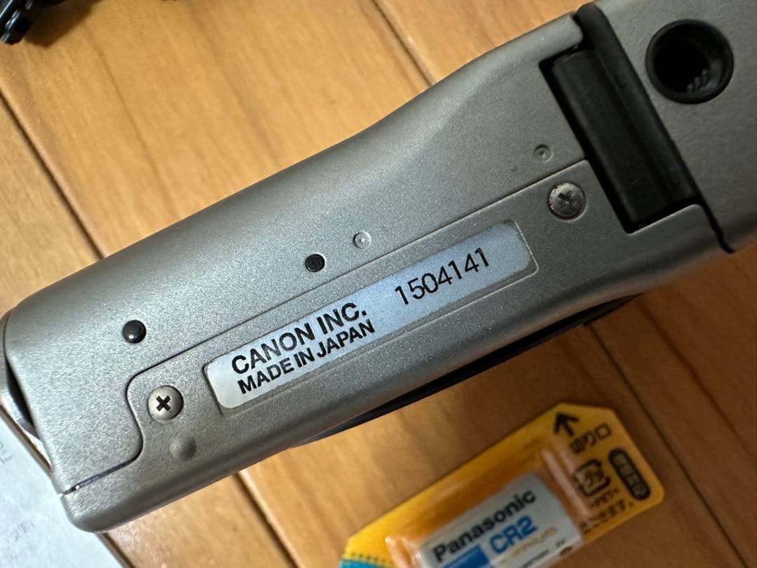 Canon IXY IX240 CAMERA キャノン レンズシャッターカメラ