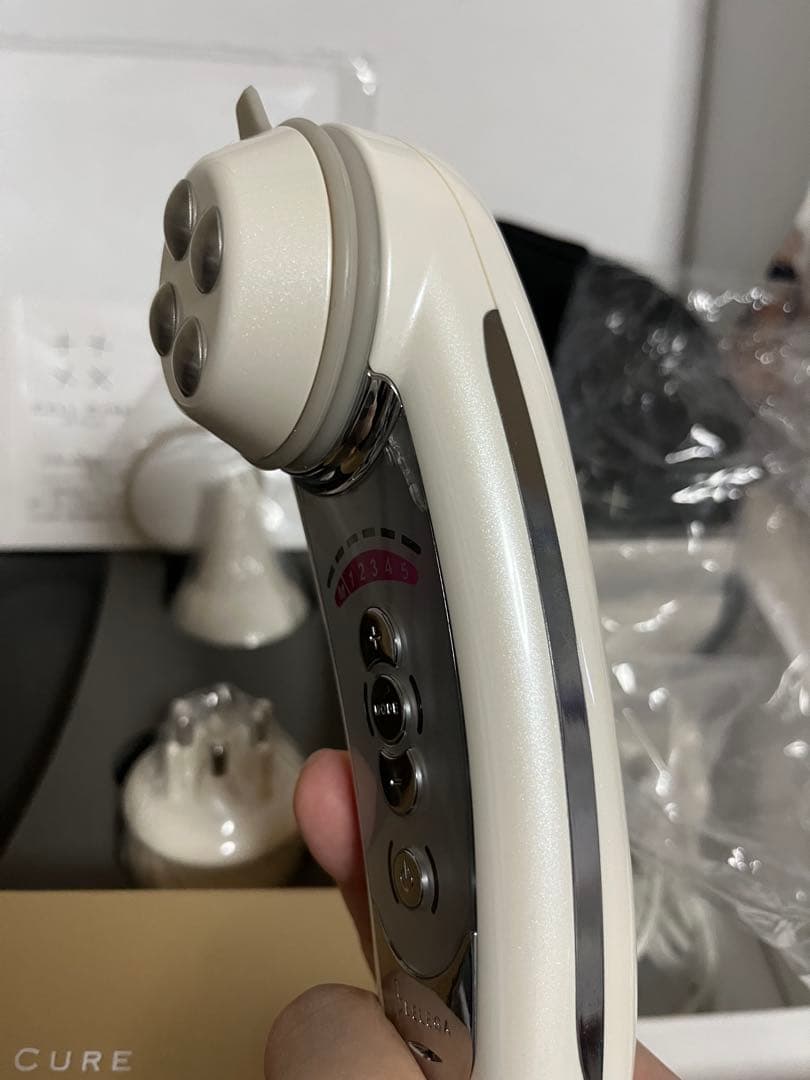 CELL CURE 4T PLUS 美顔器