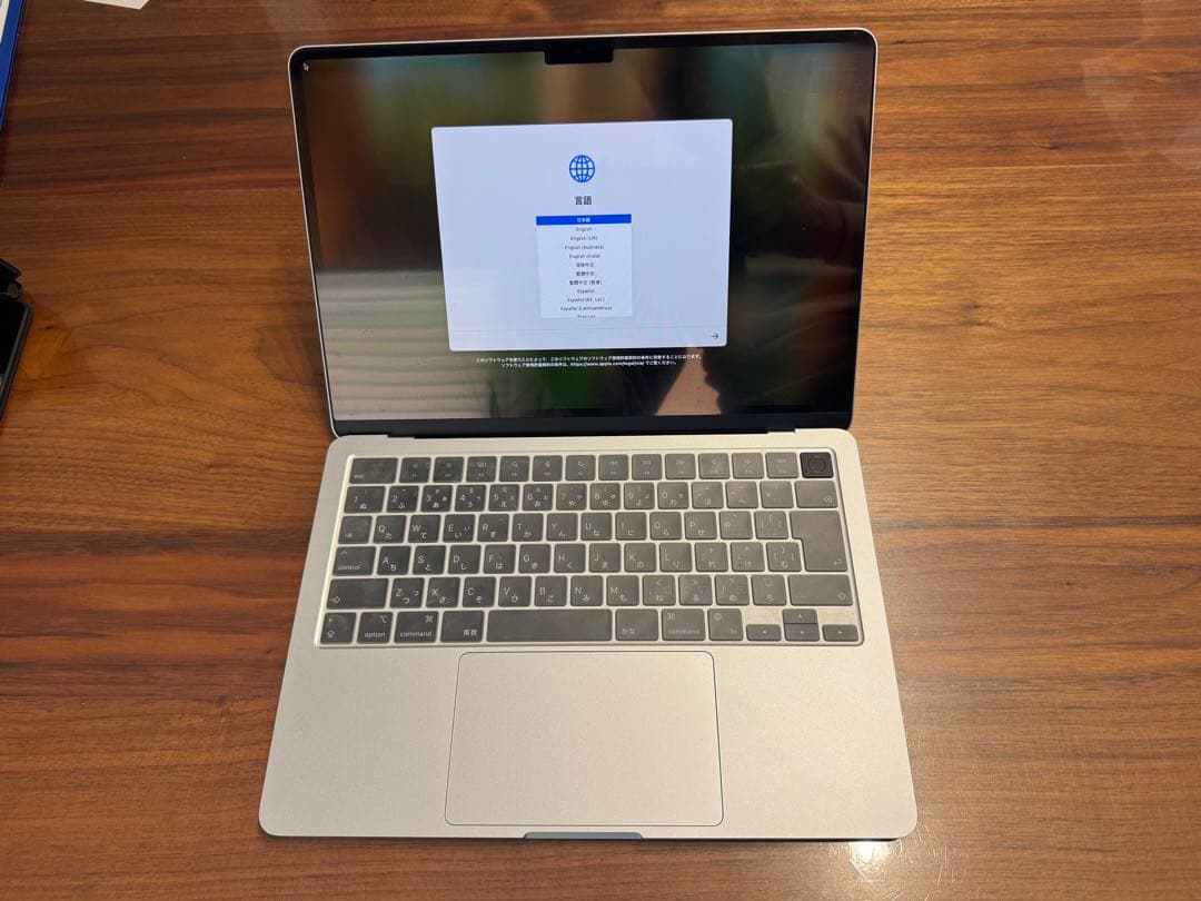 MacBook 13 インチ M2 シルバー