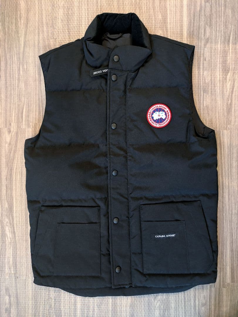 新品未使用 カナダグース ダウンベスト フリースタイル ブラック S
