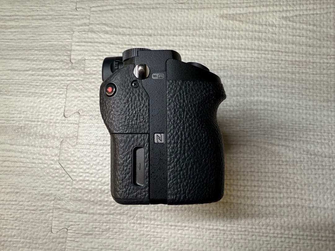 美品　SONY α7 II ミラーレス一眼　ボディ