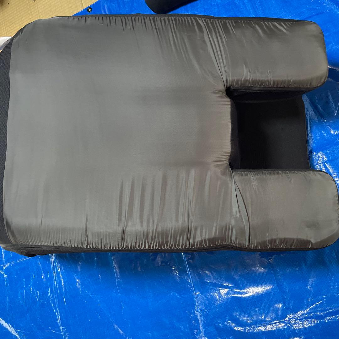 ゲーミング座椅子ワイド　ニトリ　ブラック