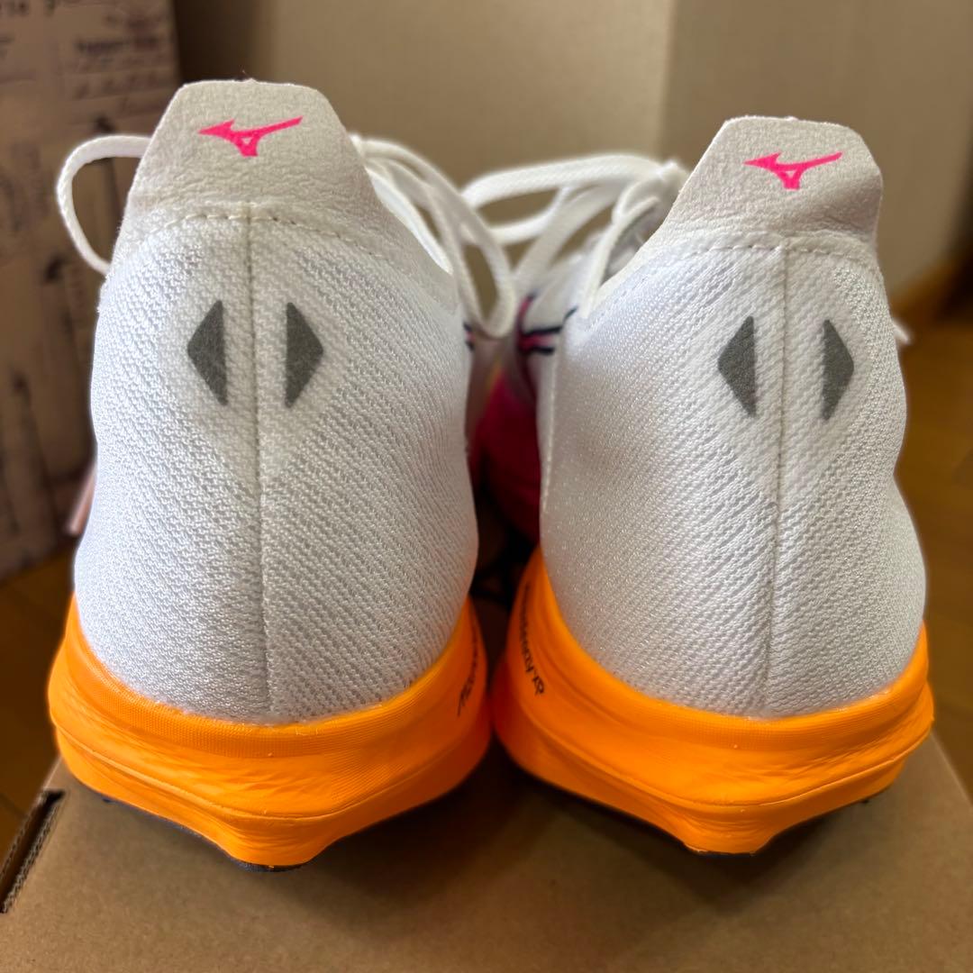 ミズノ WAVE REBELLION PRO 3 HANABI PACK 26㎝