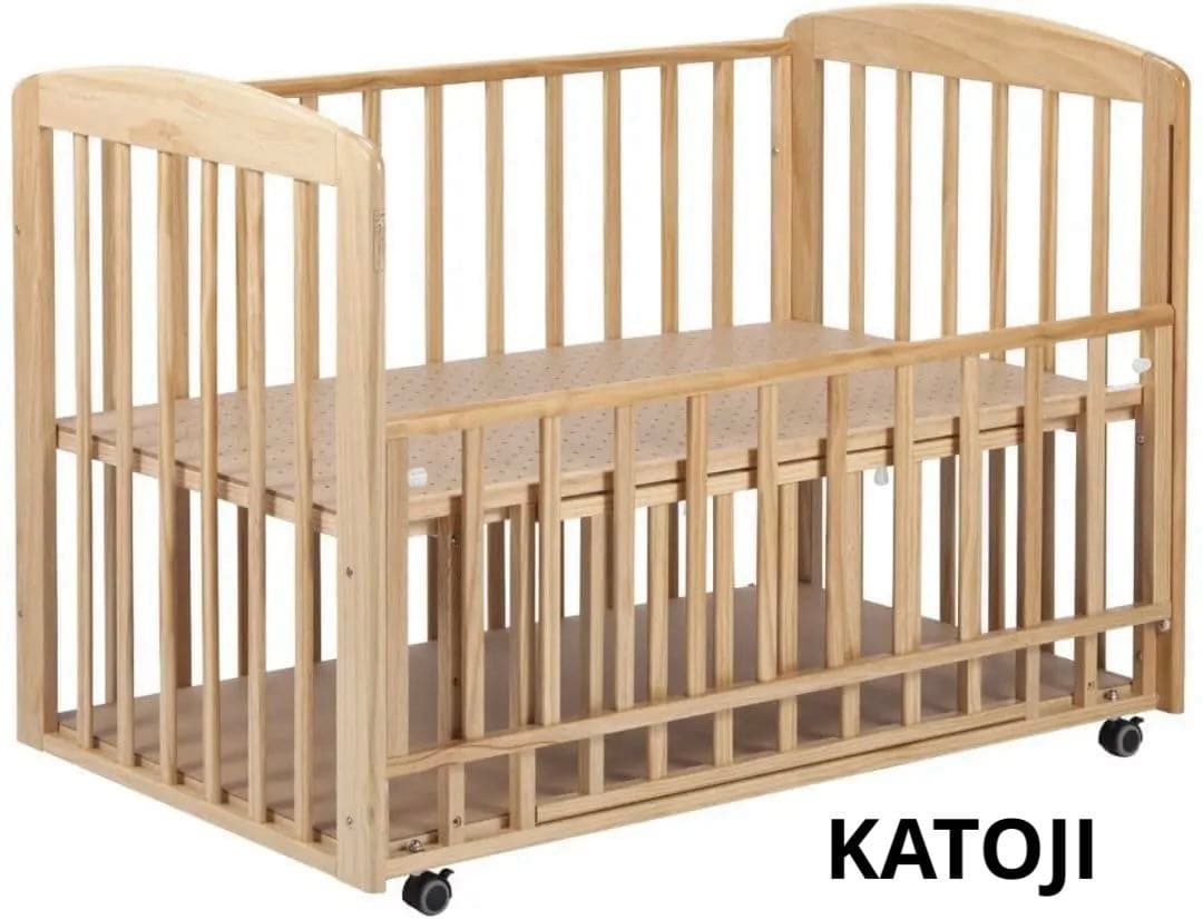 【送料込み】KATOJI ベビーベッド 0217｜キャスター付｜解体発送｜除菌済