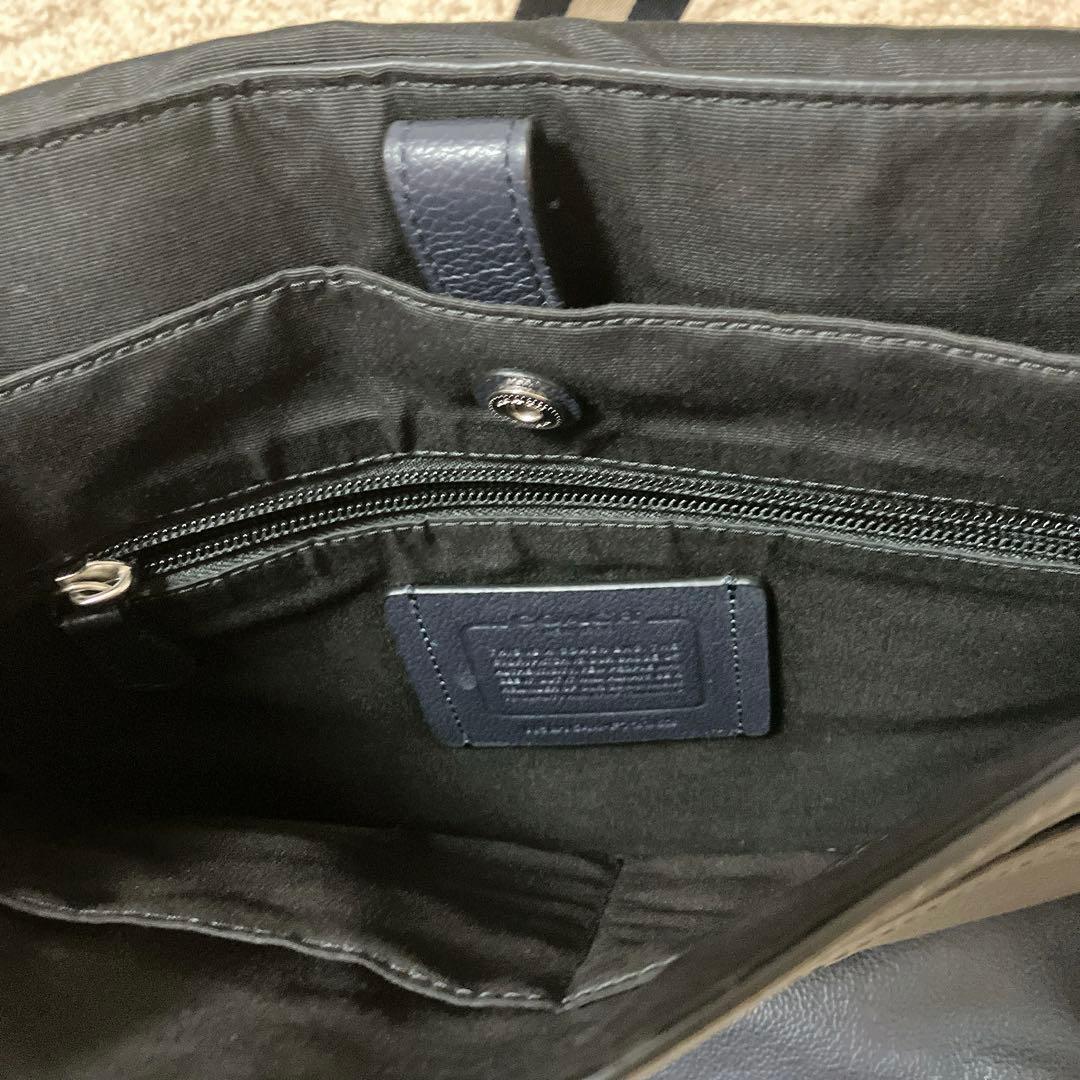 COACH ネイビーレザー ショルダーバッグ 美品 メンズ 斜め掛け