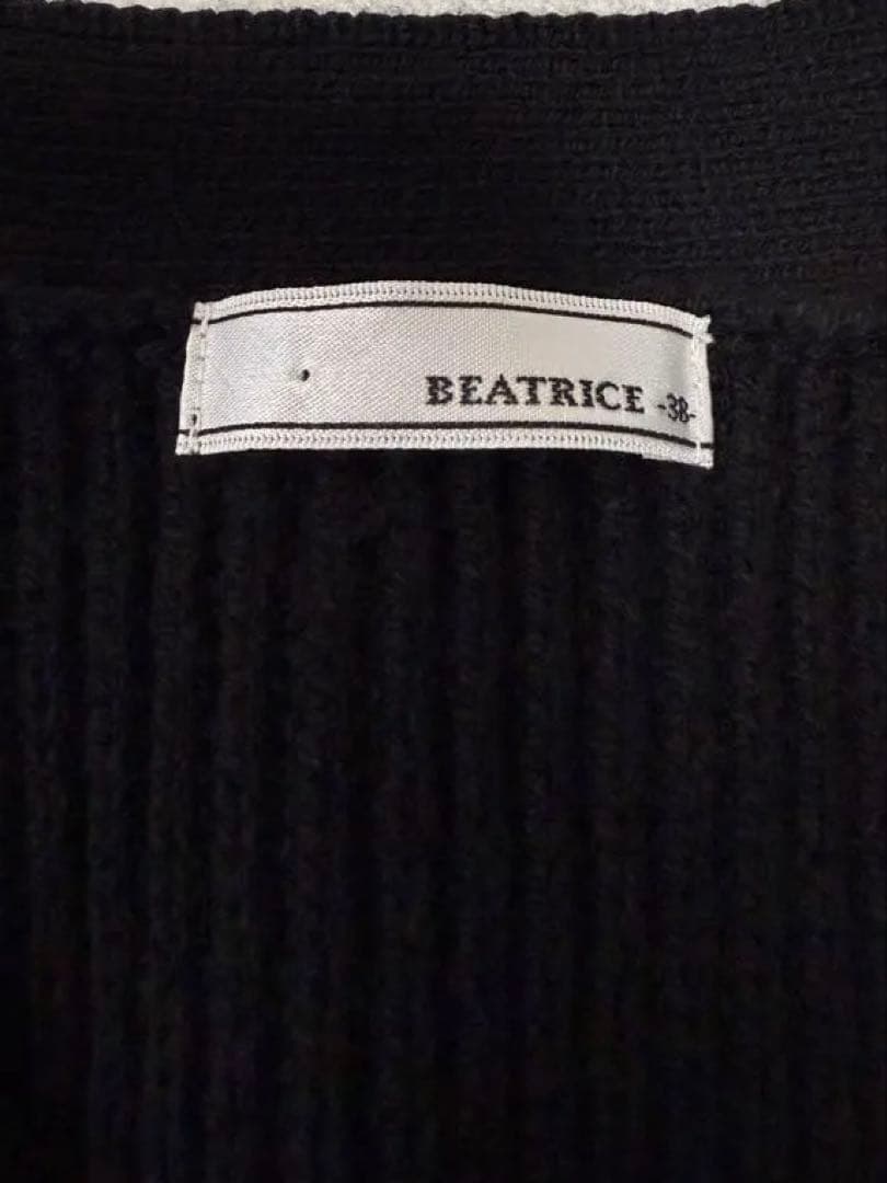 BEATRICE ベアトリス ビジュー装飾ニットカーディガン 新品タグ付