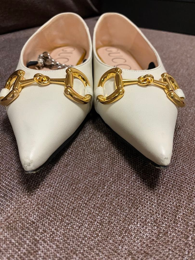 GUCCI ホースビット　フラットシューズ　グッチ　ポインテッドトゥ