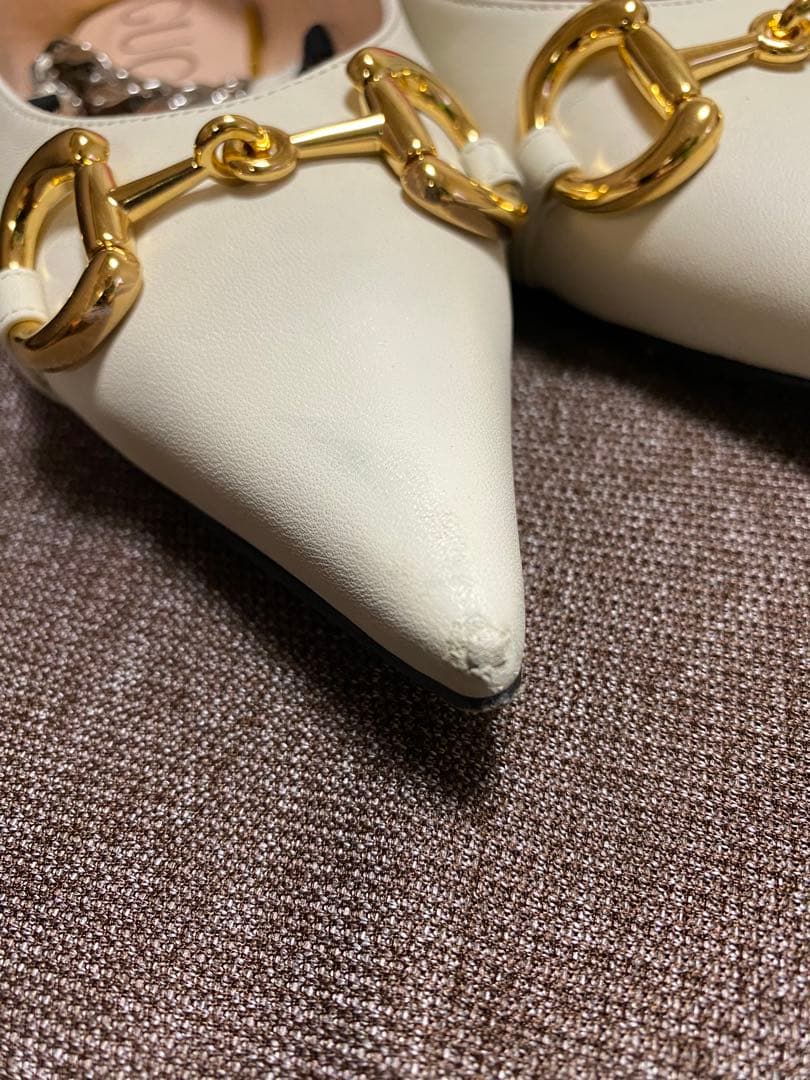 GUCCI ホースビット　フラットシューズ　グッチ　ポインテッドトゥ