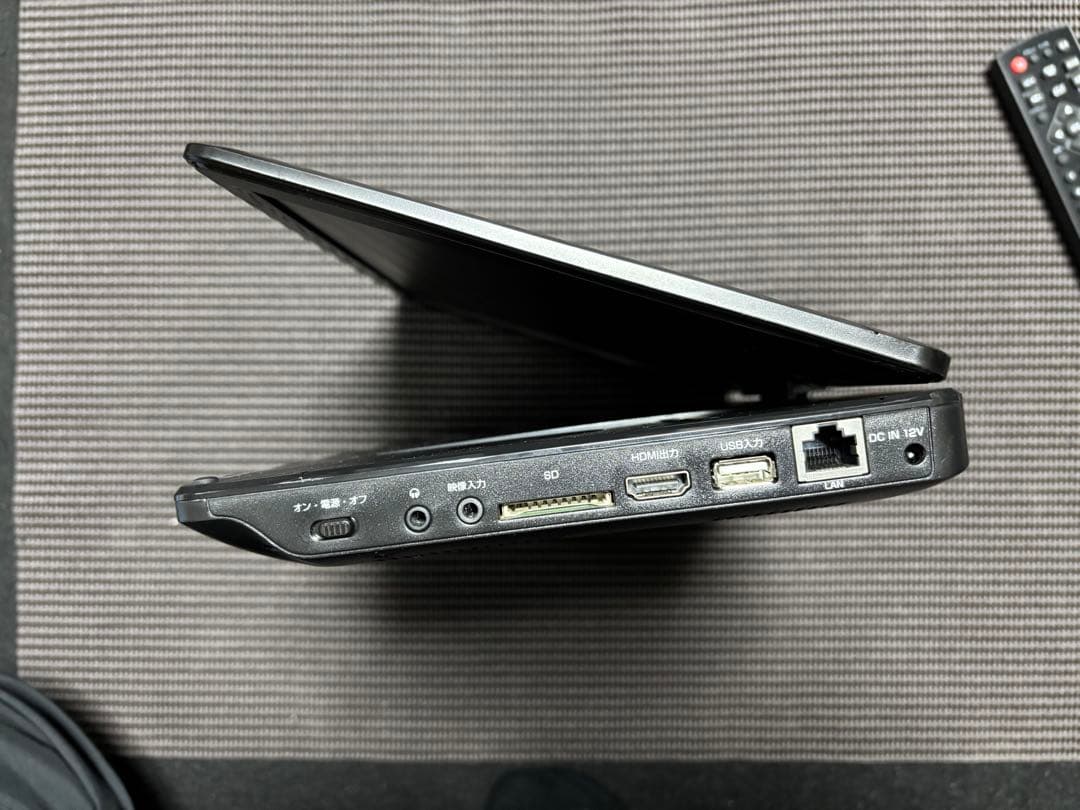 11N1PBD ポータブルブルーレイディスクプレーヤー