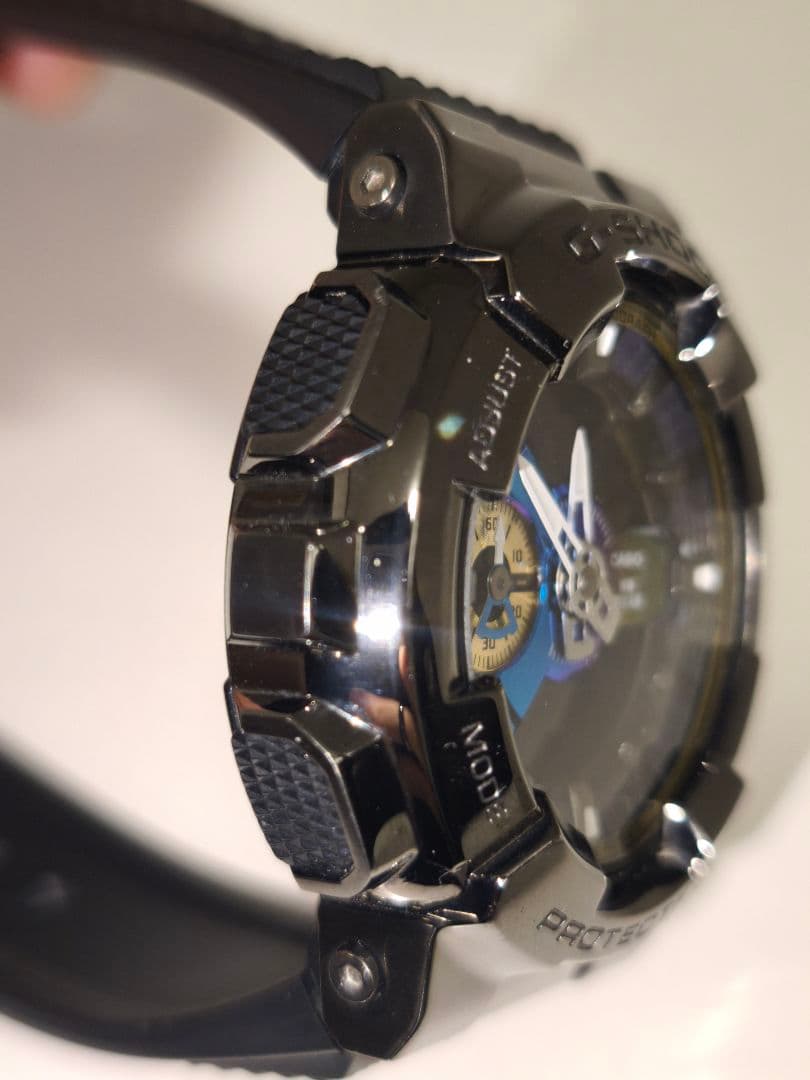 G-SHOCK GM-110B-1AJF 5553 メタルカバード マルチカラー