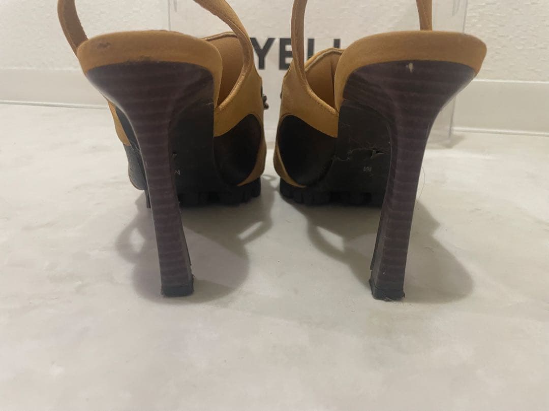 YELLO スニーカーヒール　　Mサイズ