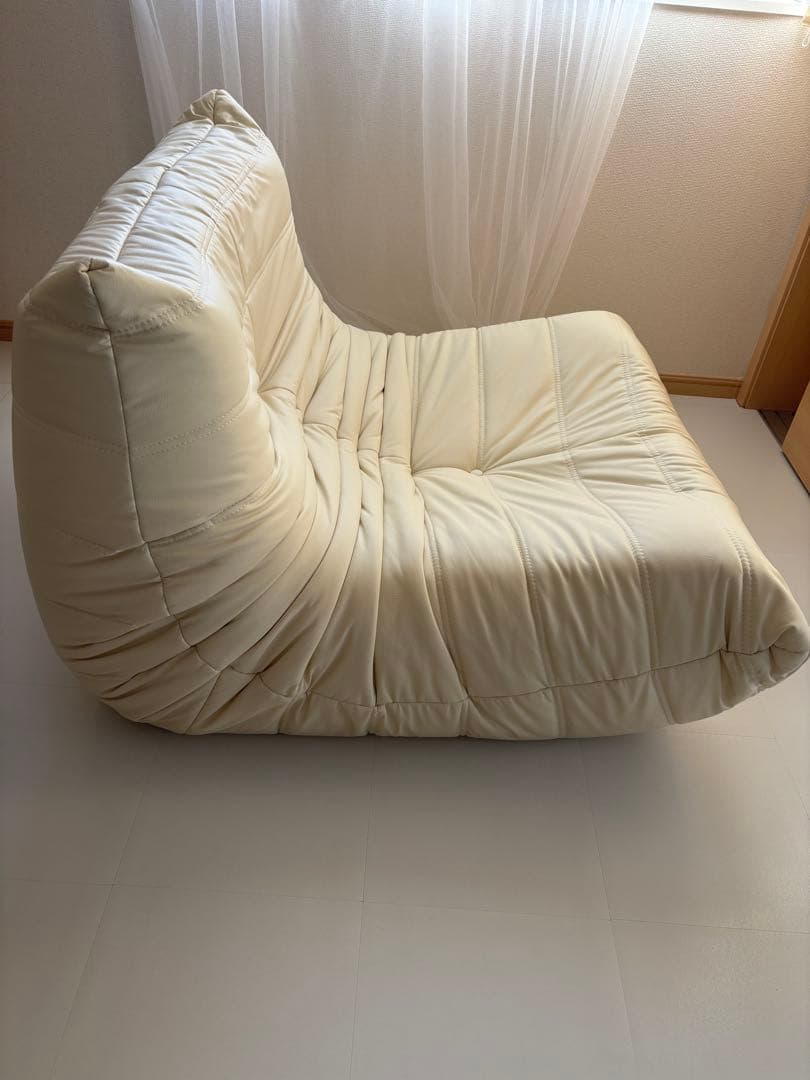 クリーム色 リクライニング1人掛けソファ