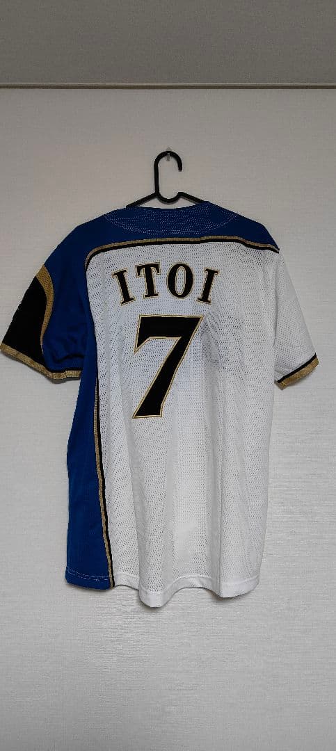 ファイターズ　糸井選手　背番号7　ユニフォーム