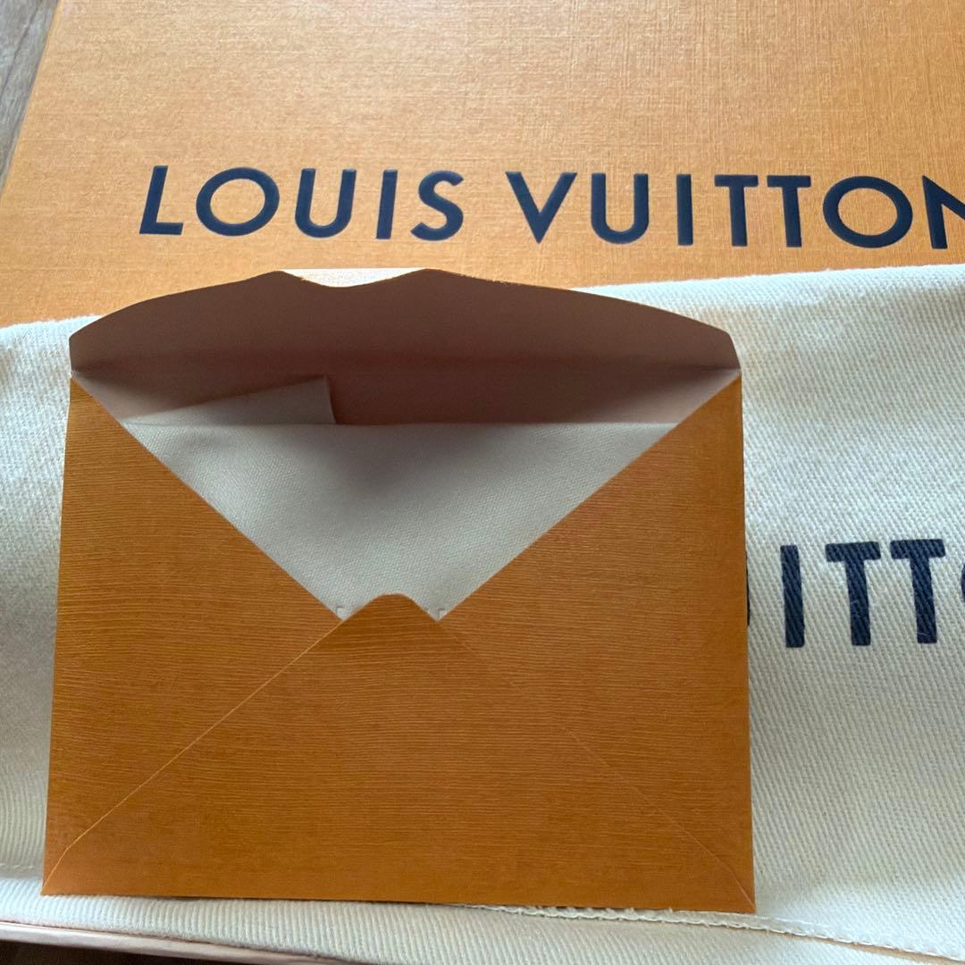 ルイ ヴィトン　 iPhone14 pro max ケース