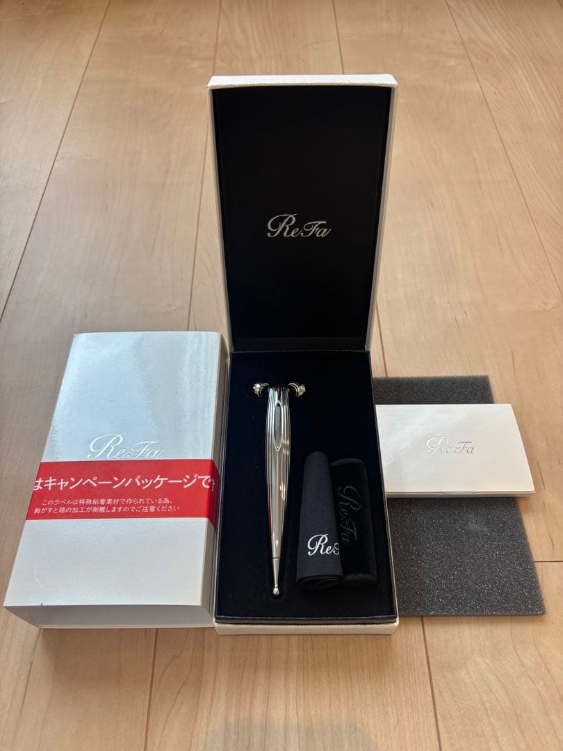 [新品・未使用]ReFa 美顔ローラー シルバー