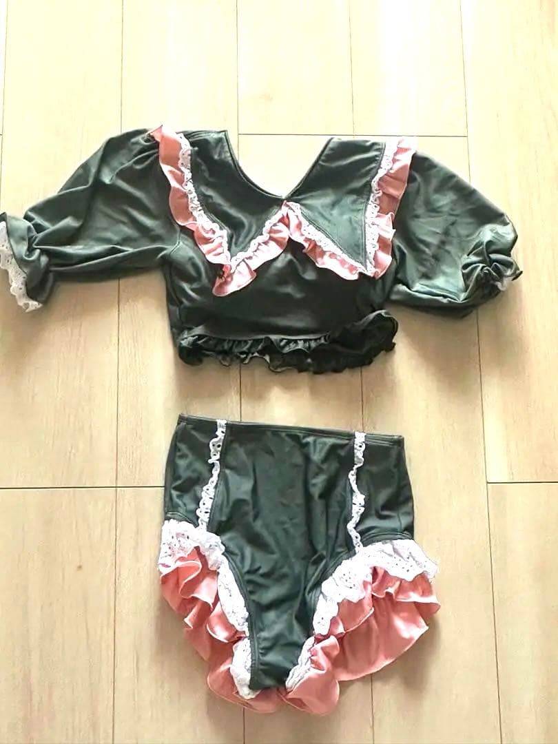C*S様 あさぎーにょ⭐︎フリル付きセパレート水着⭐︎オリーブグリーン