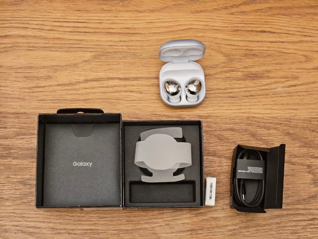 Galaxy Buds Pro シルバー 充電ケース付