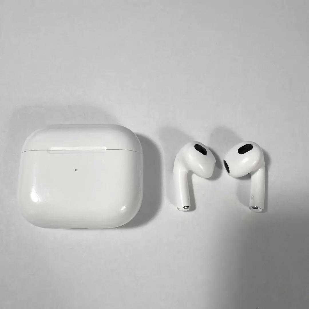 AirPods 第3世代 Magsafe充電ケース付き