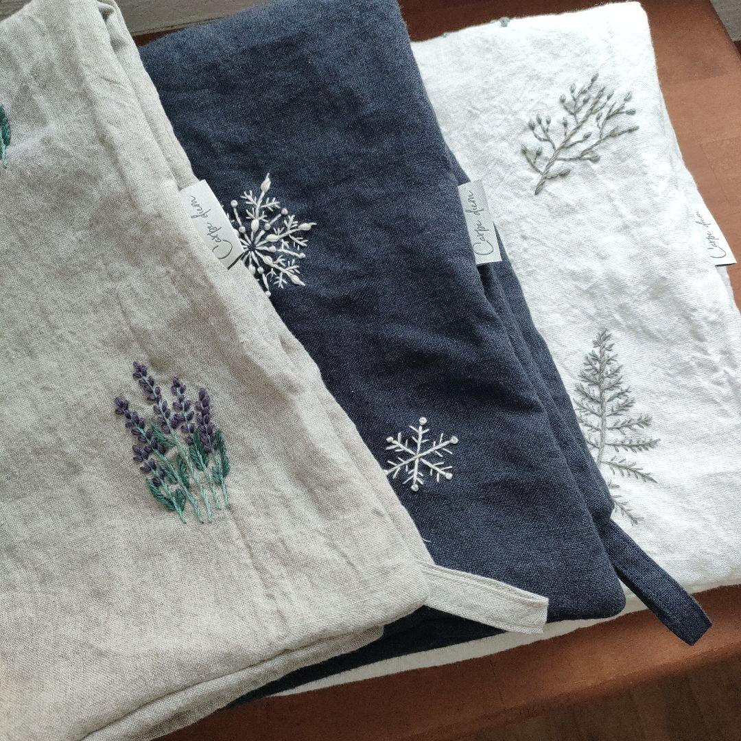 【桜坂美野様オーダー専用ページ】リネン刺繍　クッションカバー