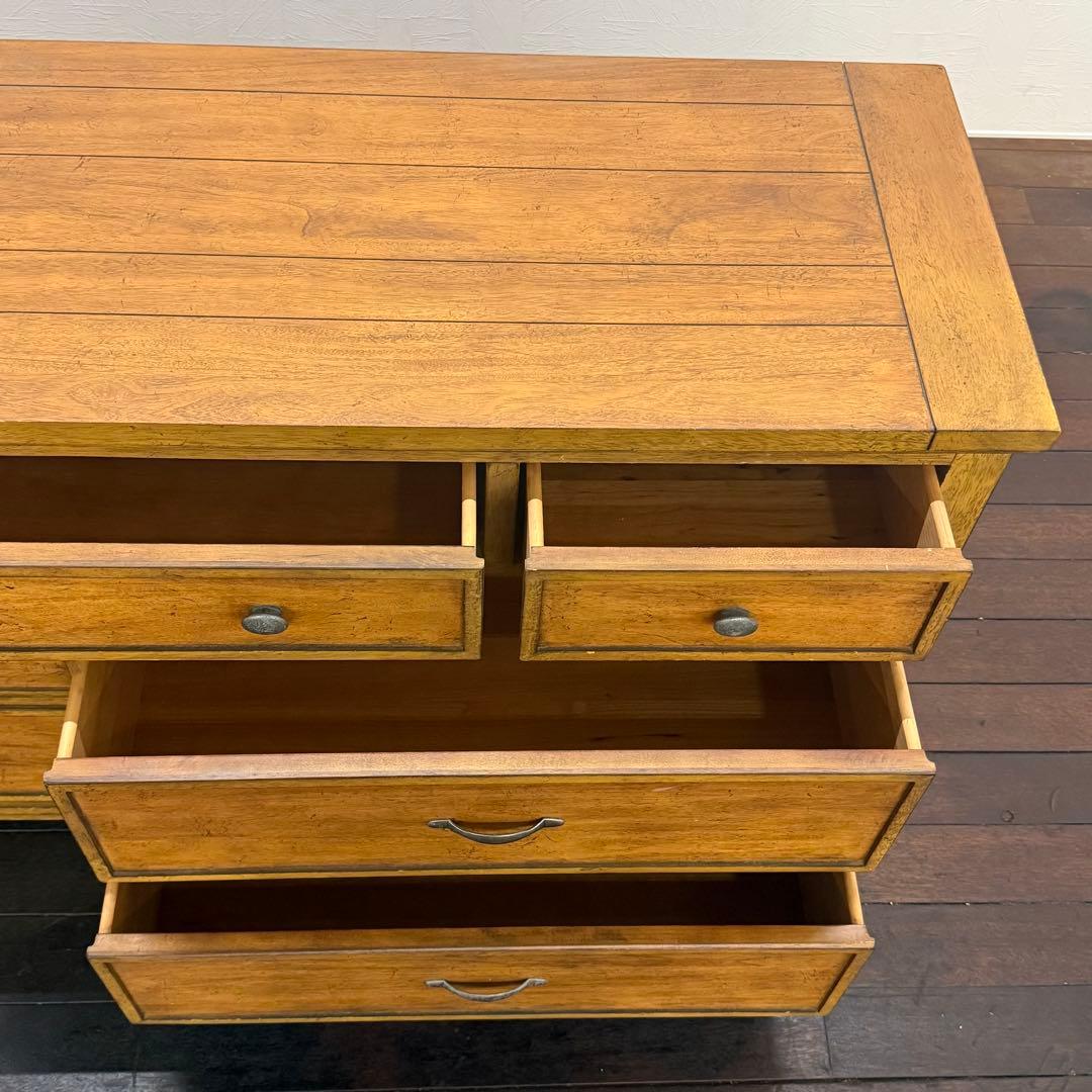 H17K77a ETHAN ALLEN イーセンアーレン ワイドキャビネット