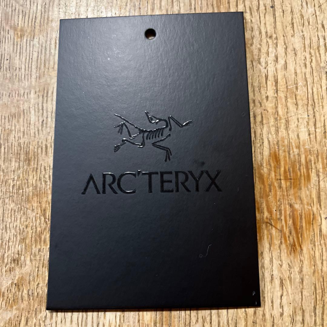 【新品同様】ARC’TERYX Atom Vest XLサイズ