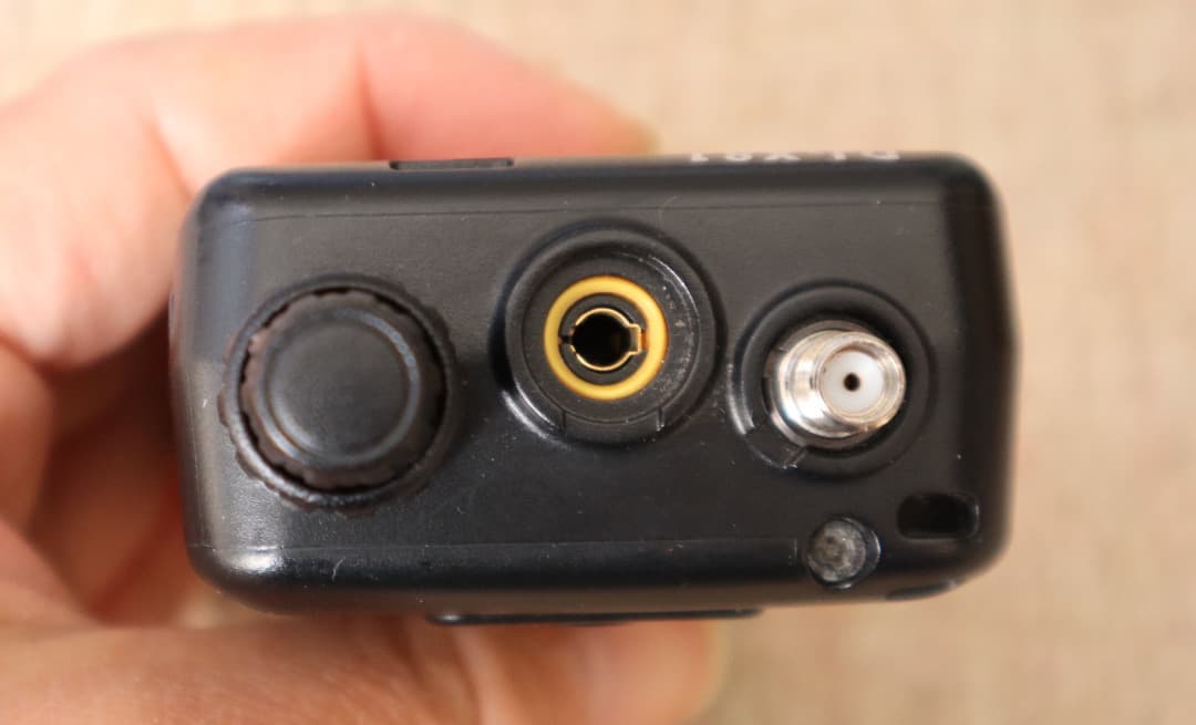 【アルインコ】 広帯域受信機 DJ-X81 改造済