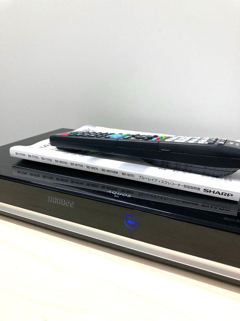 かなり綺麗　1TB シャープ　AQUOS ブルーレイ　BD-W1700