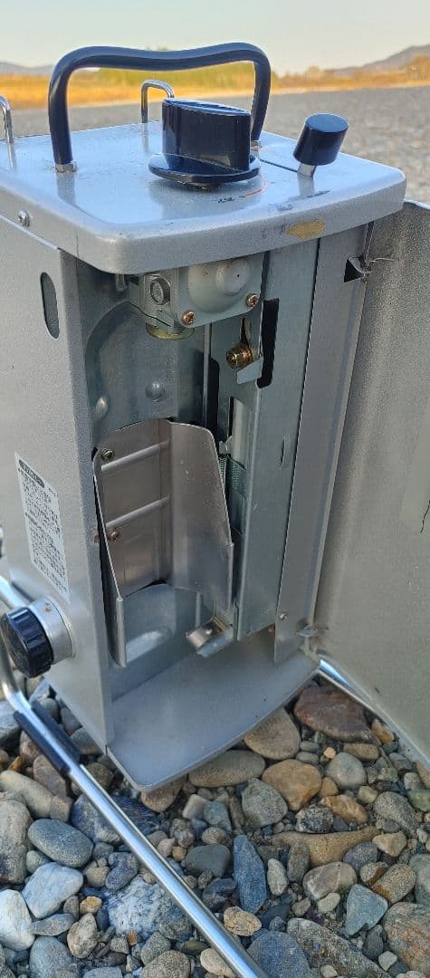 Iwatani イワタニ カセットガスヒーター CB-7