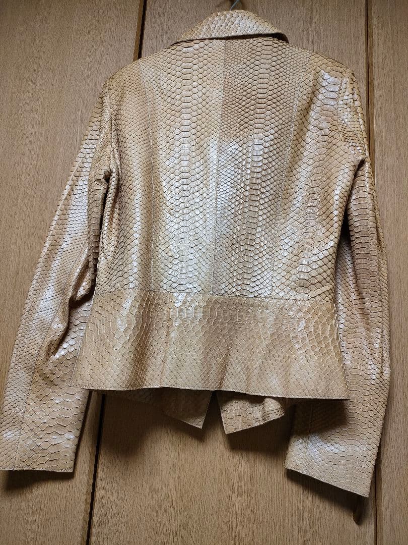 希少ジトロアJitroisパイソンレザージャケット